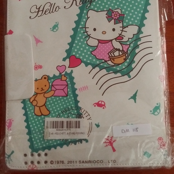 3 hello kitty ipad 2 cases - Picture 4 of 6